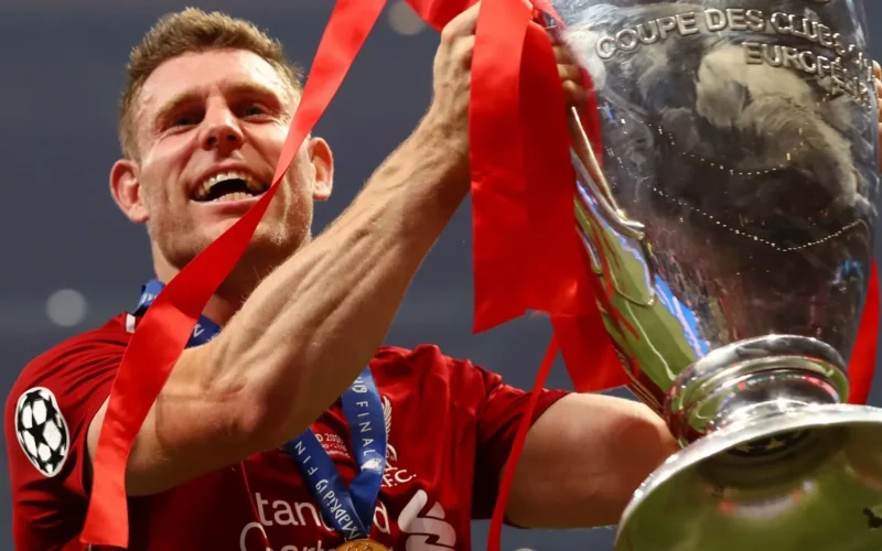 جيمس ميلنر صاحب الرقم القياسي في الدوري الإنجليزي يفضل الألقاب على الجوائز الشخصية